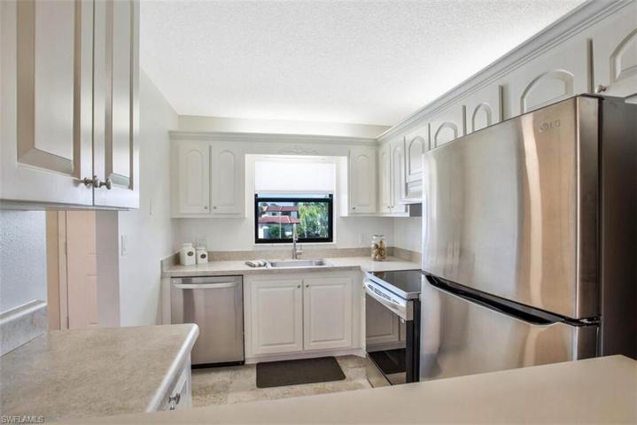 4278 27th CT SW # 202, NAPLES FL 34116