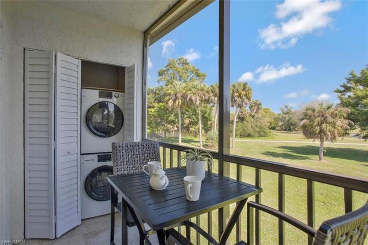 Laundry conveniently located on reat lanai