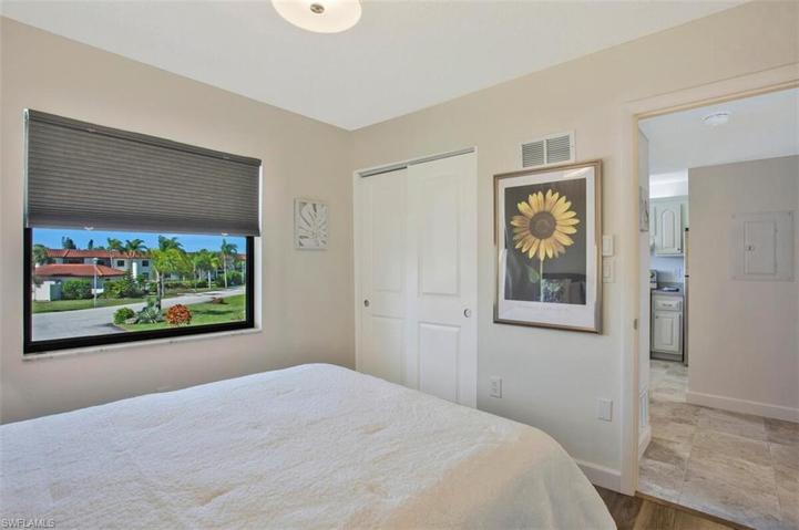 4278 27th CT SW # 202, NAPLES FL 34116