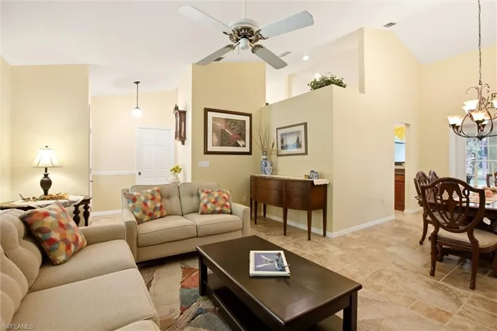 5231 Hickory Wood Dr, Naples, Florida 34119