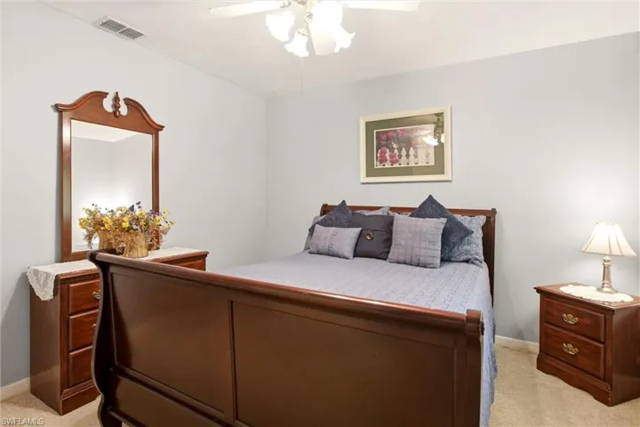 5231 Hickory Wood Dr, Naples, Florida 34119