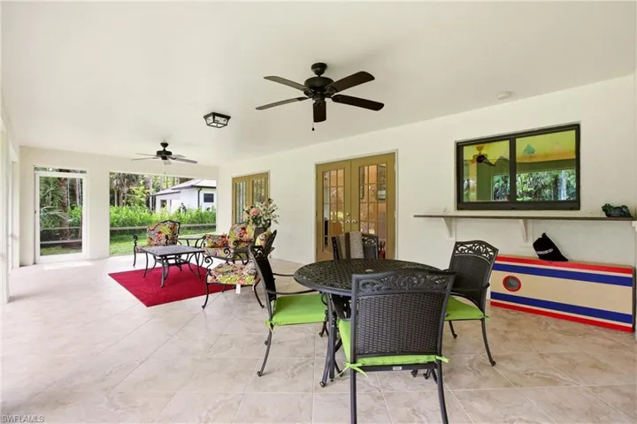 5231 Hickory Wood Dr, Naples, Florida 34119