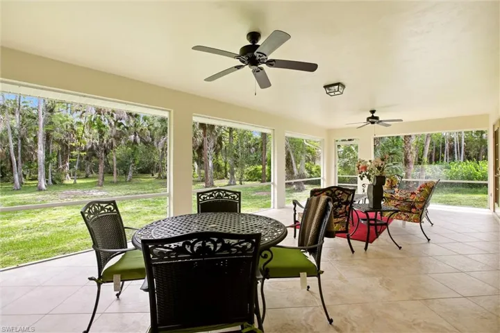 5231 Hickory Wood Dr, Naples, Florida 34119