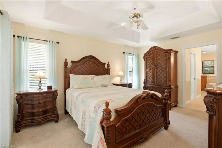 5231 Hickory Wood Dr, Naples, Florida 34119