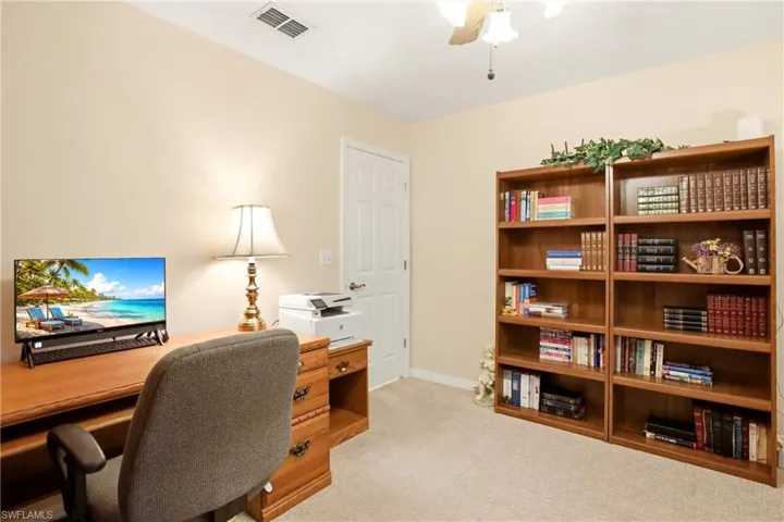 5231 Hickory Wood Dr, Naples, Florida 34119