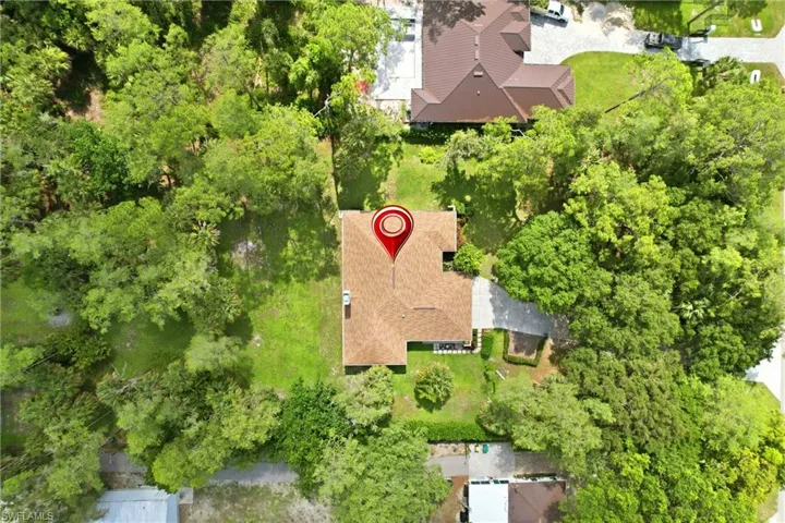 5231 Hickory Wood Dr, Naples, Florida 34119