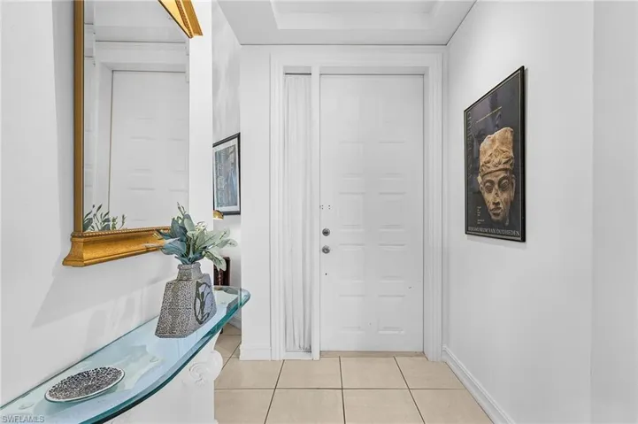 Foyer/Interior Front Door