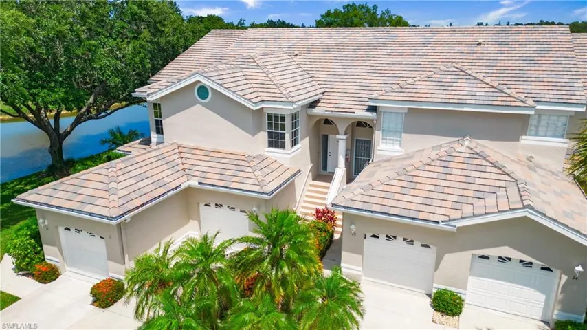 13093  Castle Harbour  DR, Naples, FL 34110