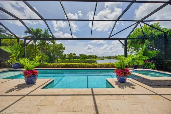 3245 Cullowee Ln, Naples, Florida 34114