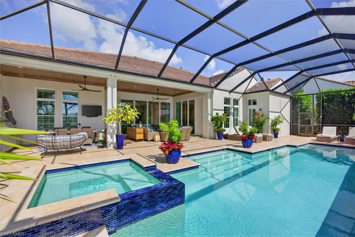 3245 Cullowee Ln, Naples, Florida 34114