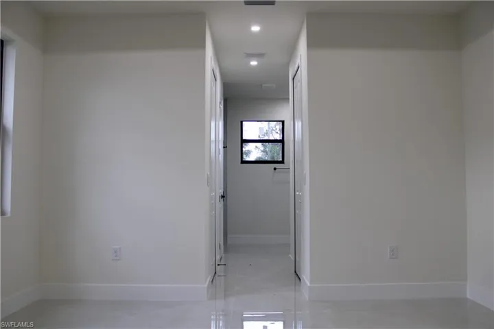 458 Windsor Ave S, Lehigh Acres, Florida 33974