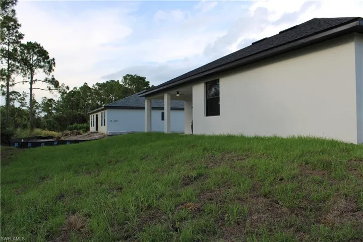 458 Windsor Ave S, Lehigh Acres, Florida 33974