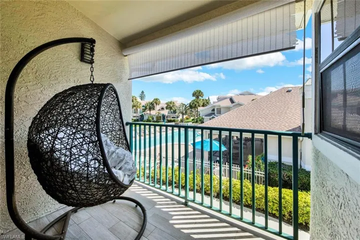 50  Emerald Woods  DR, Naples, FL 34108