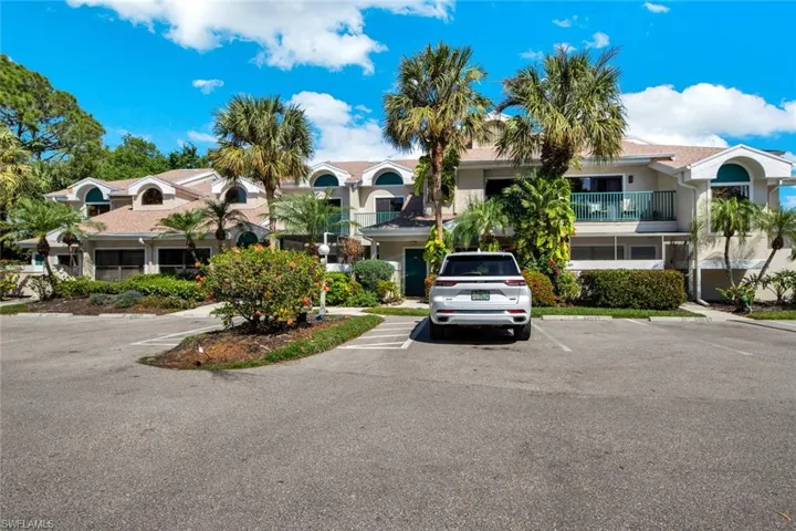 50  Emerald Woods  DR, Naples, FL 34108