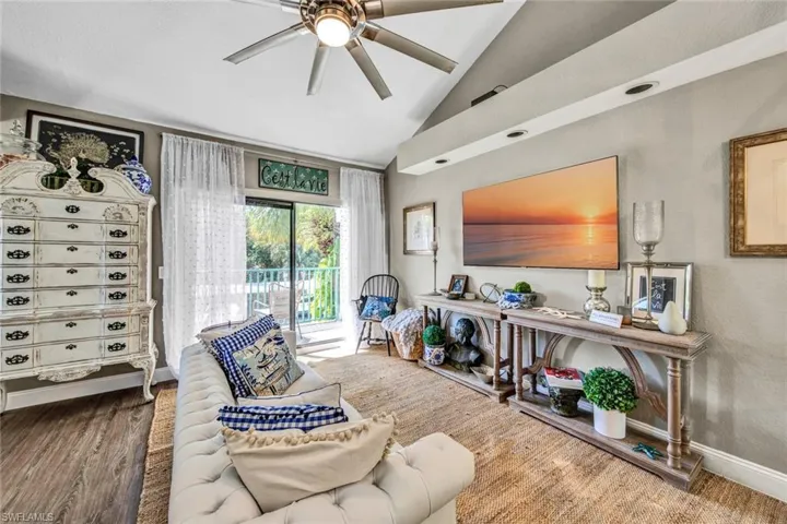 50  Emerald Woods  DR, Naples, FL 34108