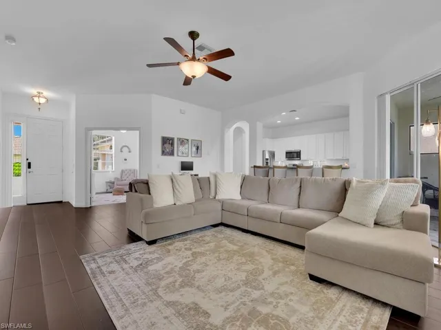 Split Bedroom Floor Plan