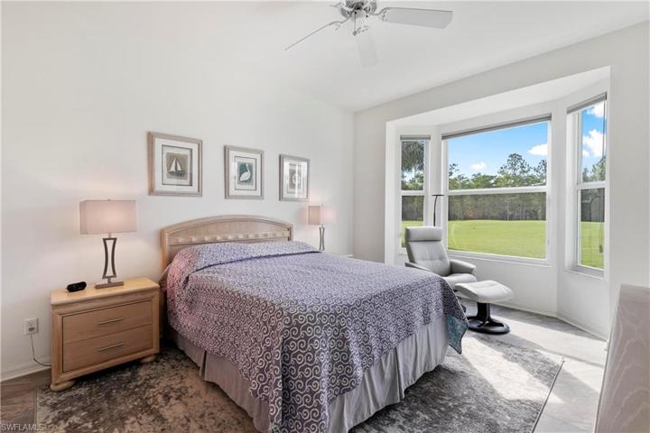 Gorgeous bay windows overlooking the golf course
