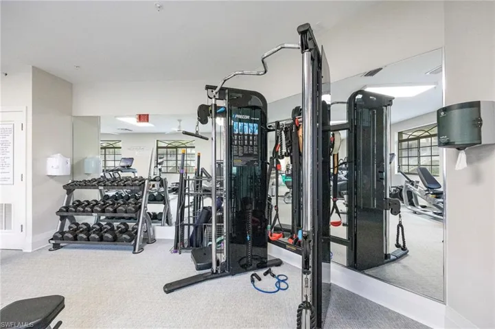 7686  Pebble Creek  CIR, Naples, FL 34108