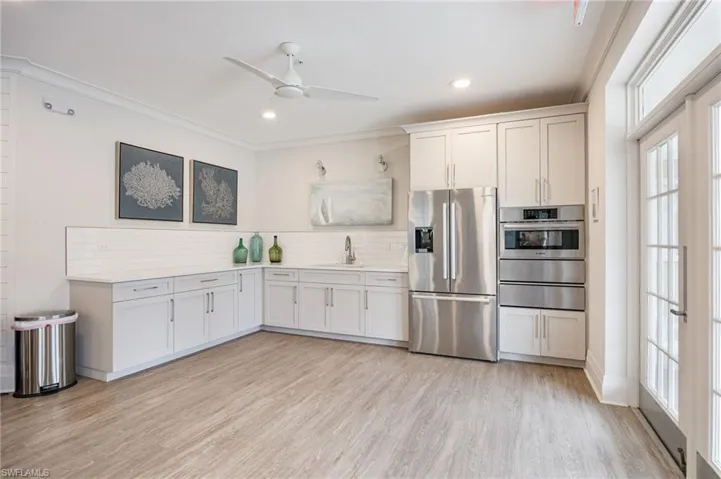 7686  Pebble Creek  CIR, Naples, FL 34108