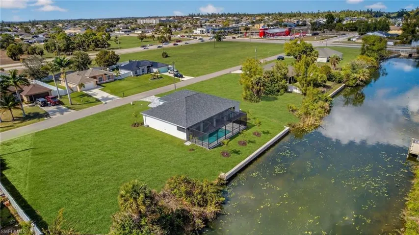 1625 SW 15th  PL, Cape Coral, FL 33991