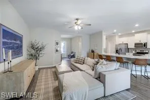 602 Se 22nd Ter, Cape Coral, Florida 33990