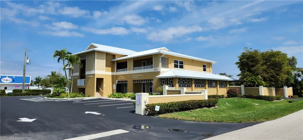 16521 San Carlos Blvd 260, Fort Myers, Florida 33908