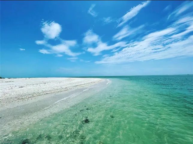 BEACHES NEARBY