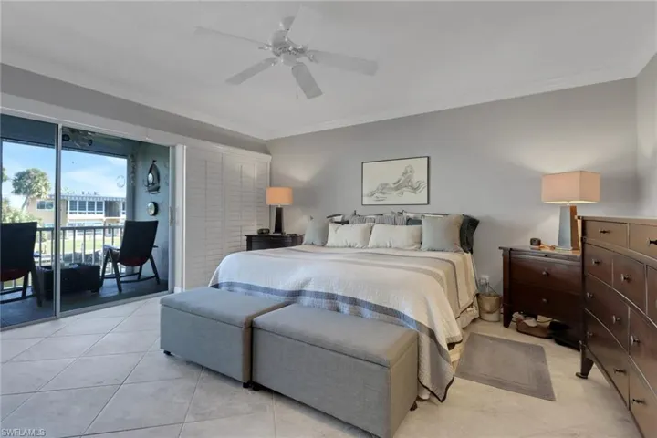 5111  Santa Rosa  CT, Cape Coral, FL 33904