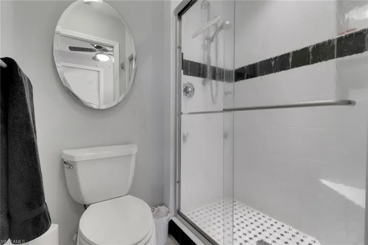 5111  Santa Rosa  CT, Cape Coral, FL 33904