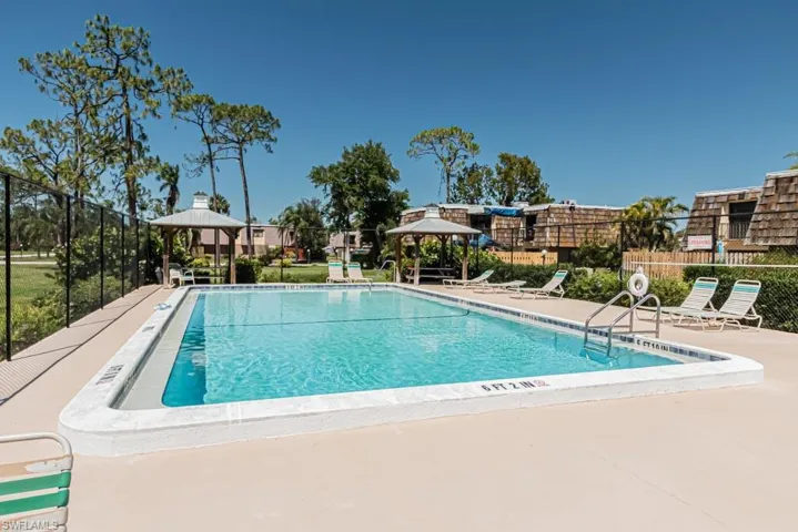 Community pool