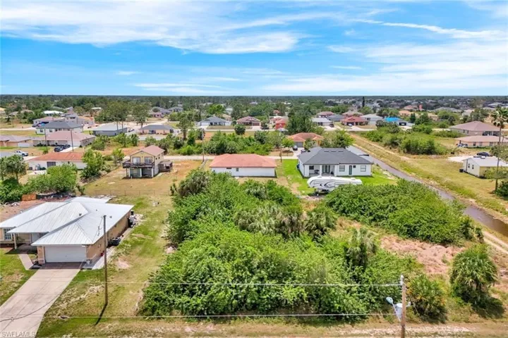 3915 21st St Sw, Lehigh Acres Fl 33976