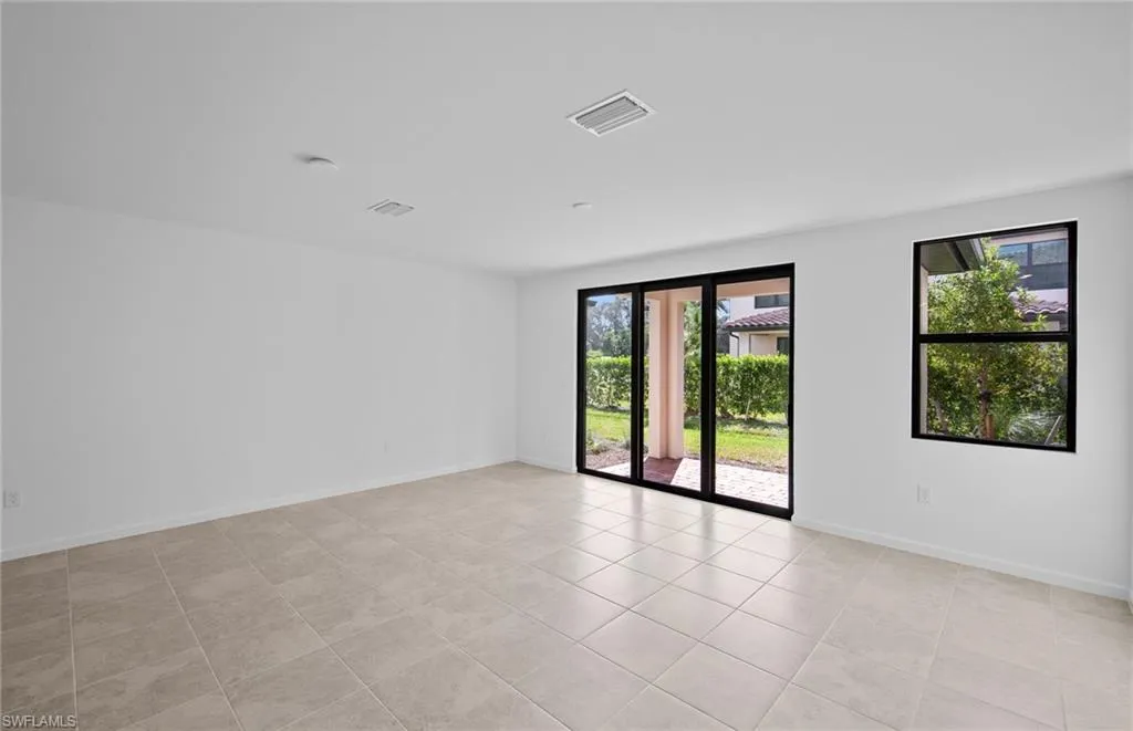 1645 Lake Jessup CIR, Cape Coral, FL 33909,225063589