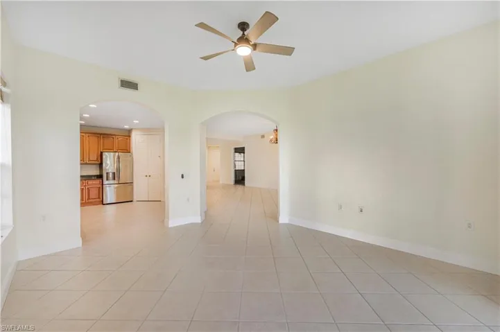 9142 Cherry Oaks Ln 102, Naples, Florida 34114