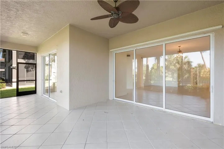 9142 Cherry Oaks Ln 102, Naples, Florida 34114