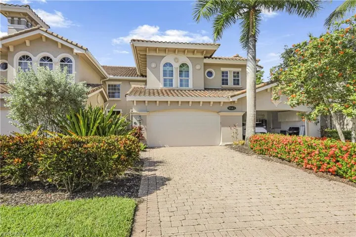 9142 Cherry Oaks Ln 102, Naples, Florida 34114