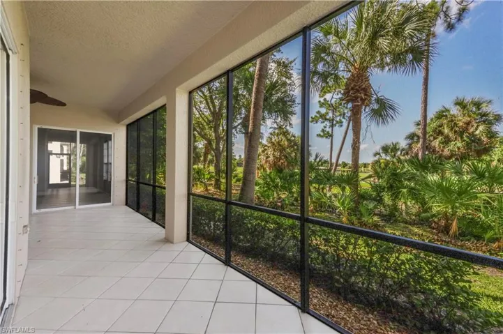 9142 Cherry Oaks Ln 102, Naples, Florida 34114