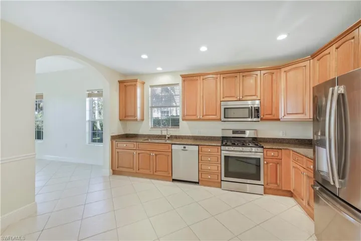 9142 Cherry Oaks Ln 102, Naples, Florida 34114