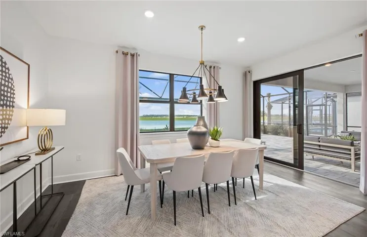 Interior photos are of a staged model home. Illustration purposes only. Options may vary.