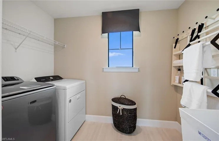 Laundry on 2nd floor
