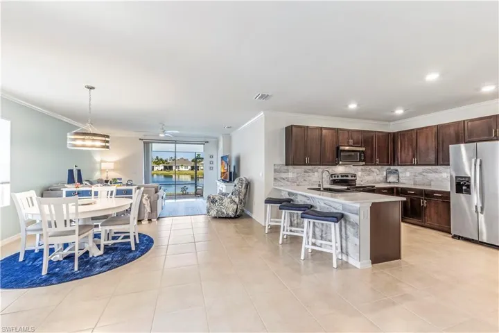 Beautiful waterview from the table and living room