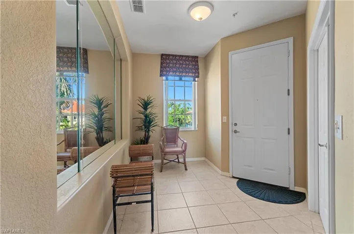 4834 Hampshire Ct # 207, Naples Fl 34112
