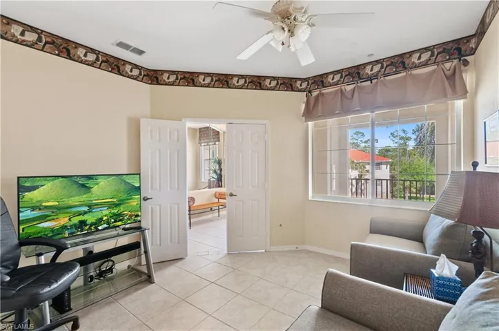 4834 Hampshire Ct # 207, Naples Fl 34112