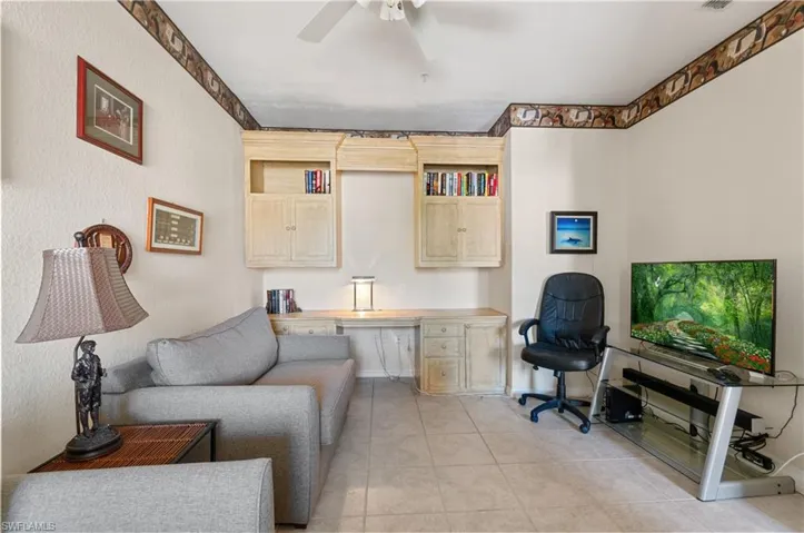 4834 Hampshire Ct # 207, Naples Fl 34112