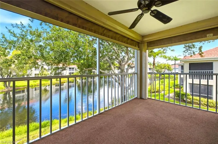 9856 Luna Cir 204, Naples, Florida 34109