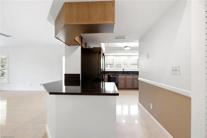 9856 Luna Cir 204, Naples, Florida 34109