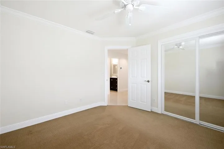 9856 Luna Cir 204, Naples, Florida 34109