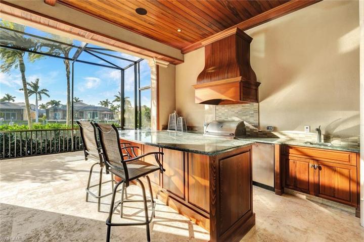 Custom Built Bar & Summer Kitchen