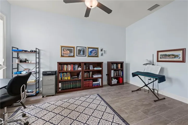 Home office with ceiling fan