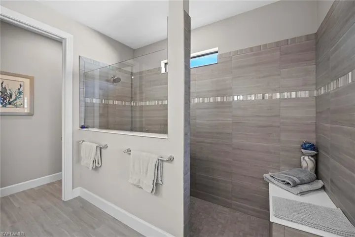 7675  Winding Cypress  DR, Naples, FL 34114