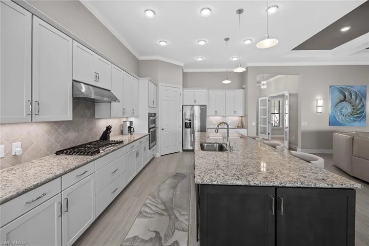7675  Winding Cypress  DR, Naples, FL 34114